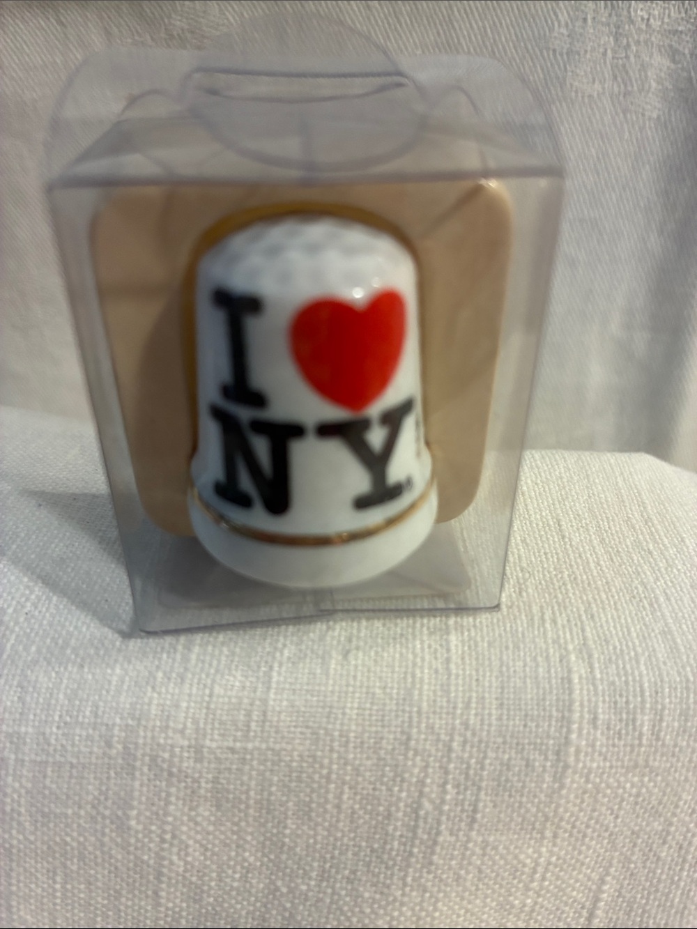 I Love NY Ceramic Thimble White with Red Heart CMI
